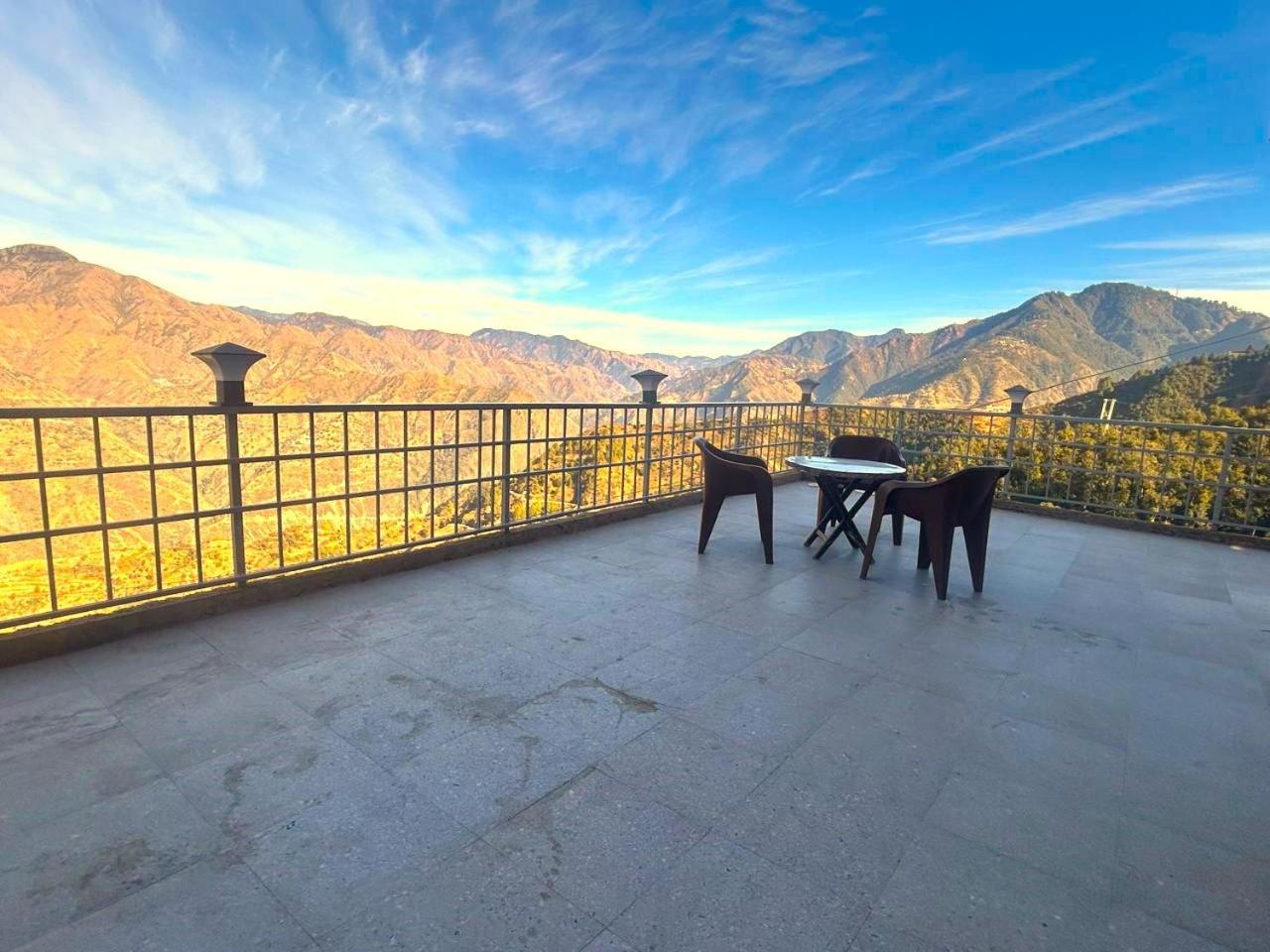 Living On The Edge A Luxury Stay Mussoorie Exterior photo