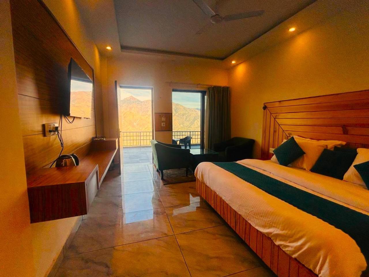 Living On The Edge A Luxury Stay Mussoorie Exterior photo