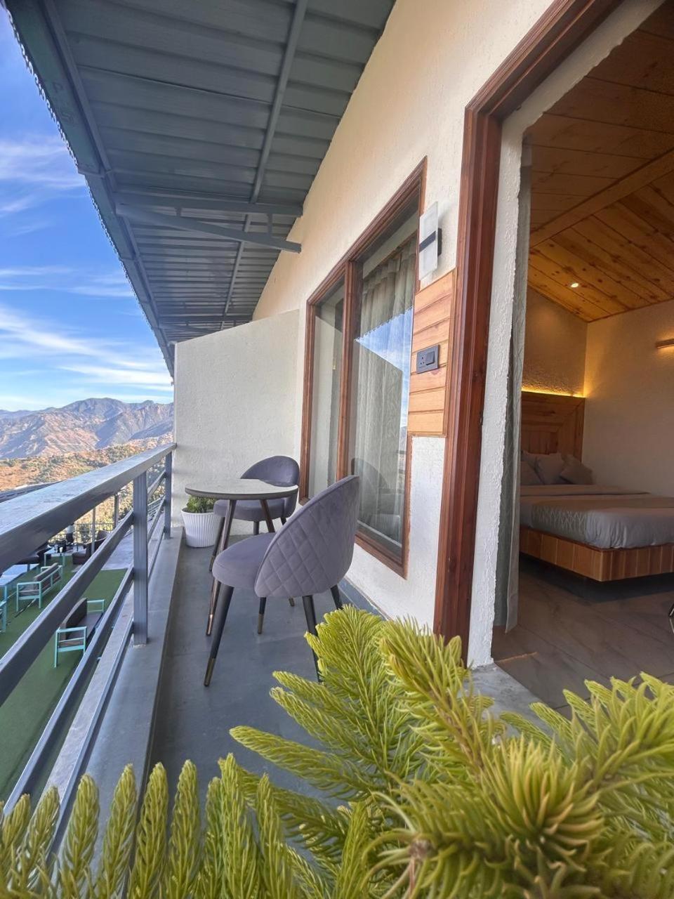 Living On The Edge A Luxury Stay Mussoorie Exterior photo